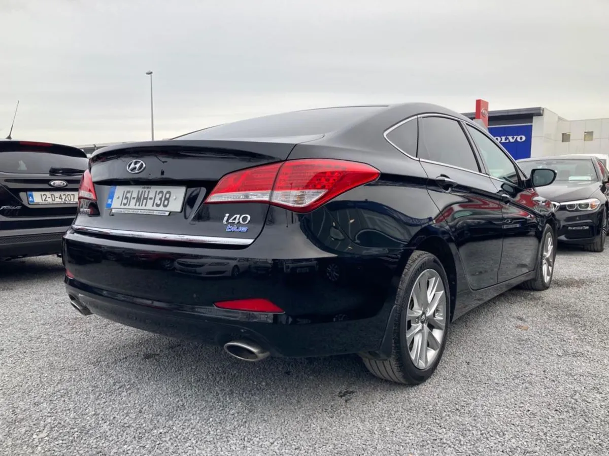2015 HYUNDAI I40 **€200 ROAD TAX** - Image 4