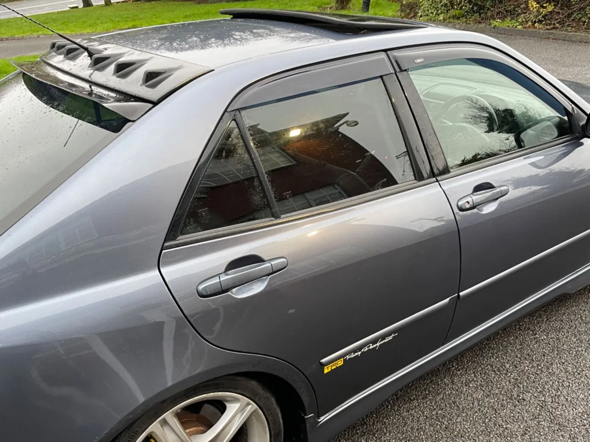 Altezza & Lexus is200 wind deflectors & window lip - Image 2