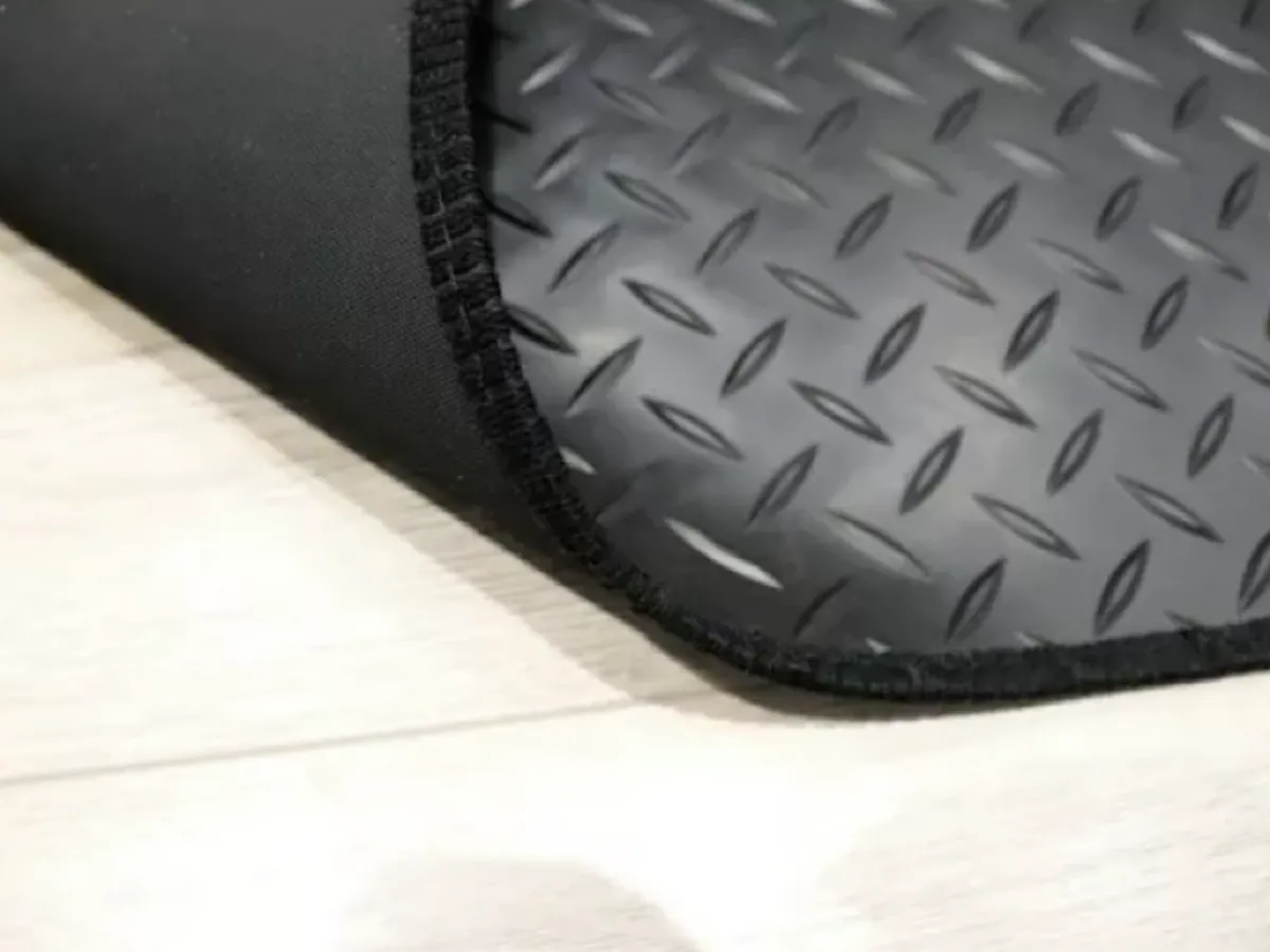 Heavy Duty Rubber Van Mats..Free Delivery - Image 4