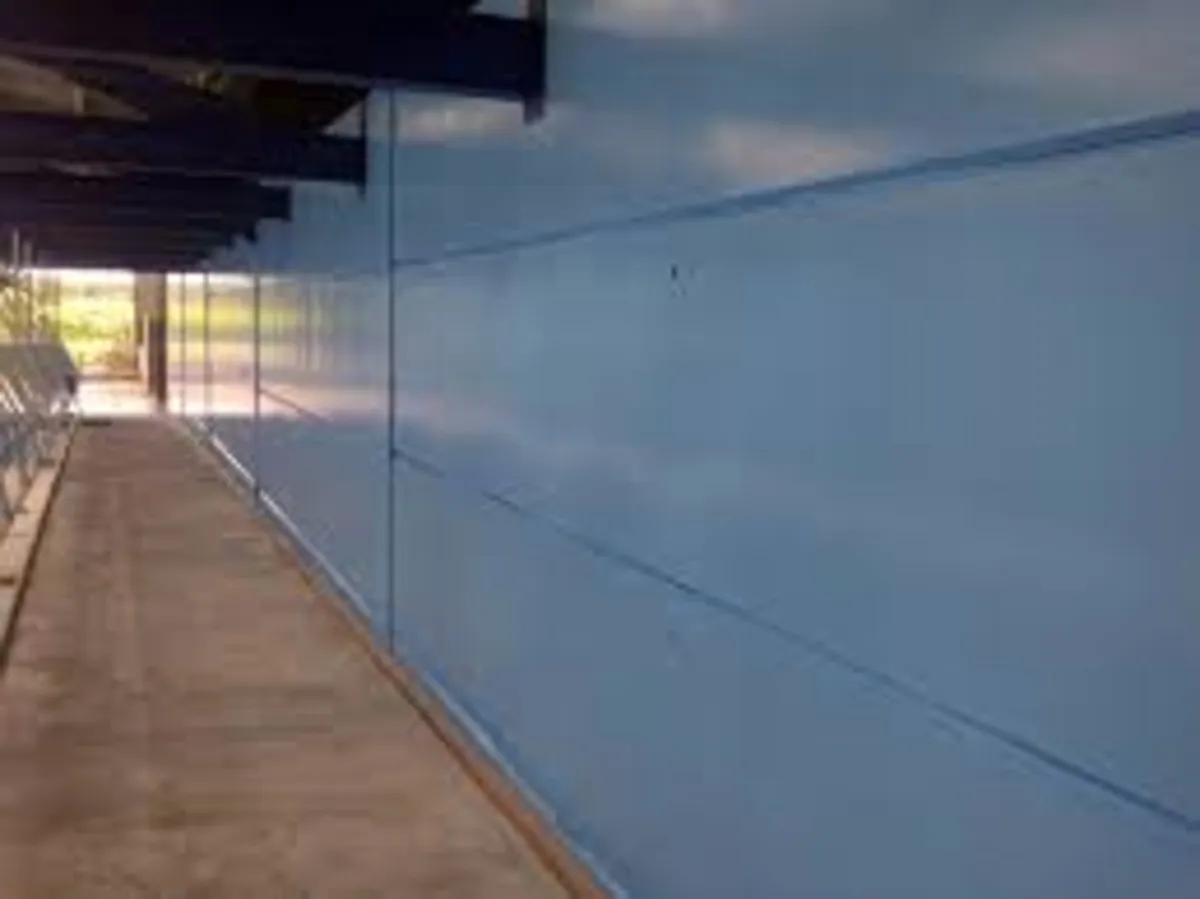 Dairy Farm Milking Parlour paint 5 liters - Image 4