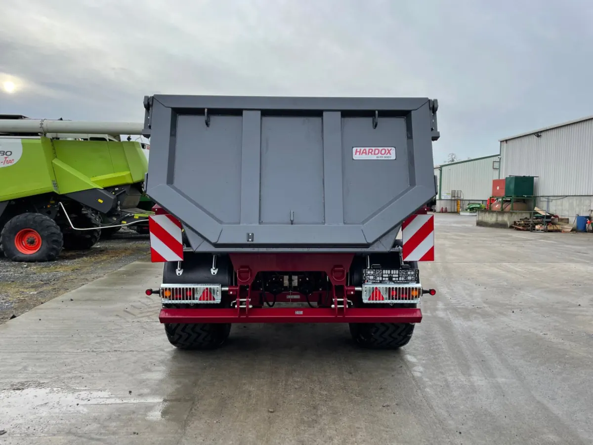 Pronar T710HP dump trailer - Image 2