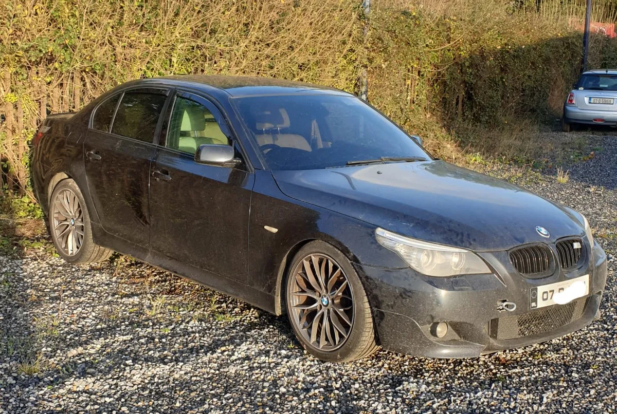 Breaking bmw e60 5series carbonschwarz metallic - Image 4