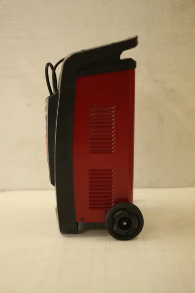 PACINI 700 AMP Battery Booster / Charger - Image 4