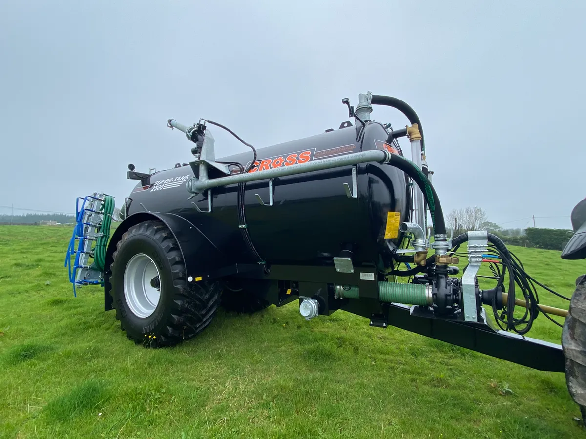 Cross 2500 Gallon Slurry tank - Image 3