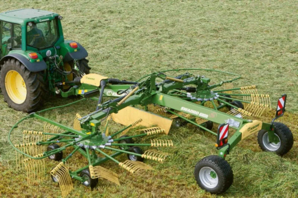 Summer Sale On all Krone Machinery - Image 3