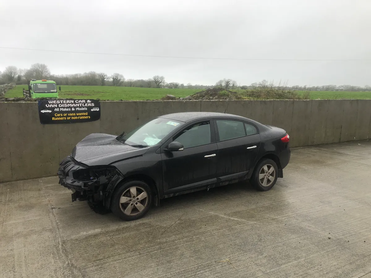 2012 Renault fluence 1.5 dci for parts