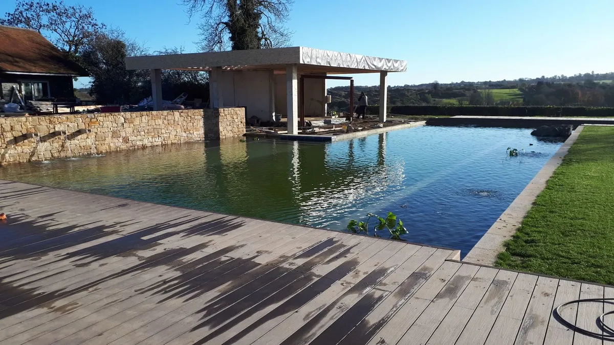NATURAL  SWIMMING  POOLS / PONDS / WATER FEATURES - Image 4