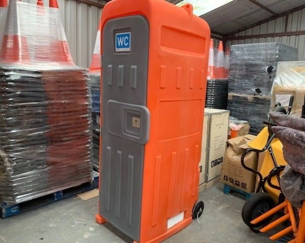 Nationwide Deliver on Portable loos at Toolman