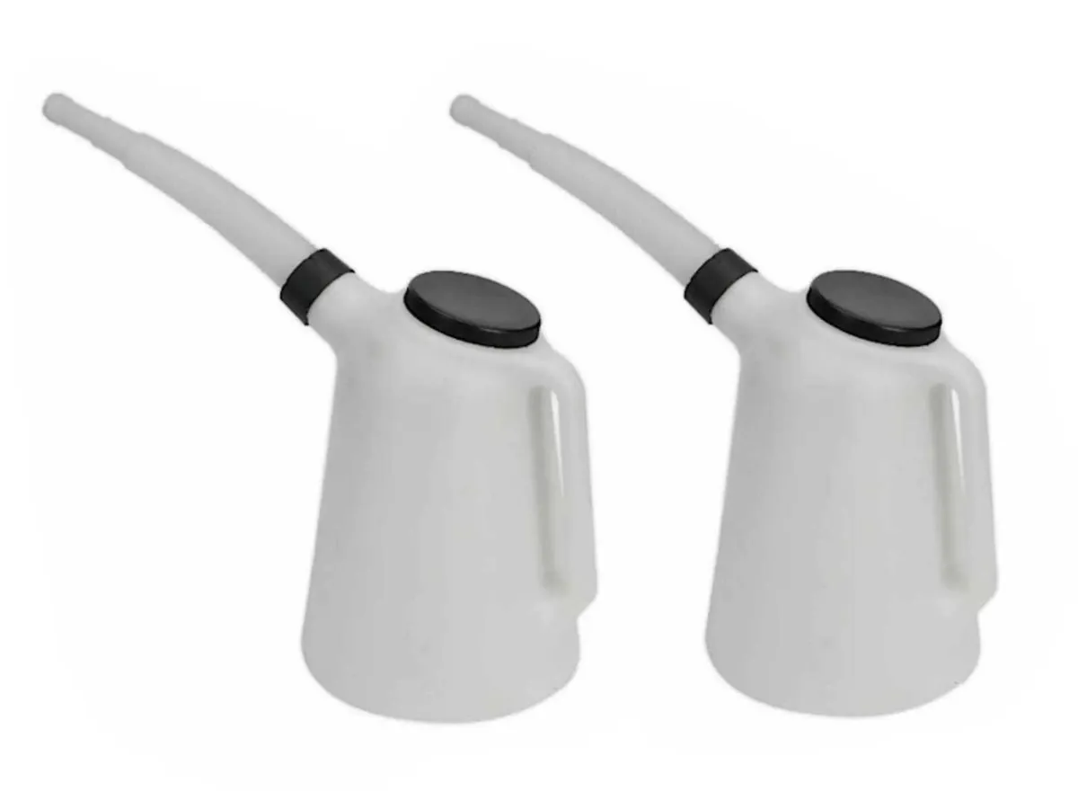 Pair of 5L Measuring Jugs - Image 1