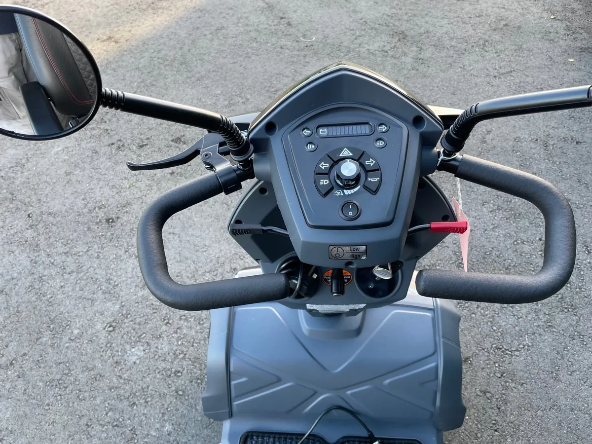 TGA Vita E mobility scooter DEMO - Image 3
