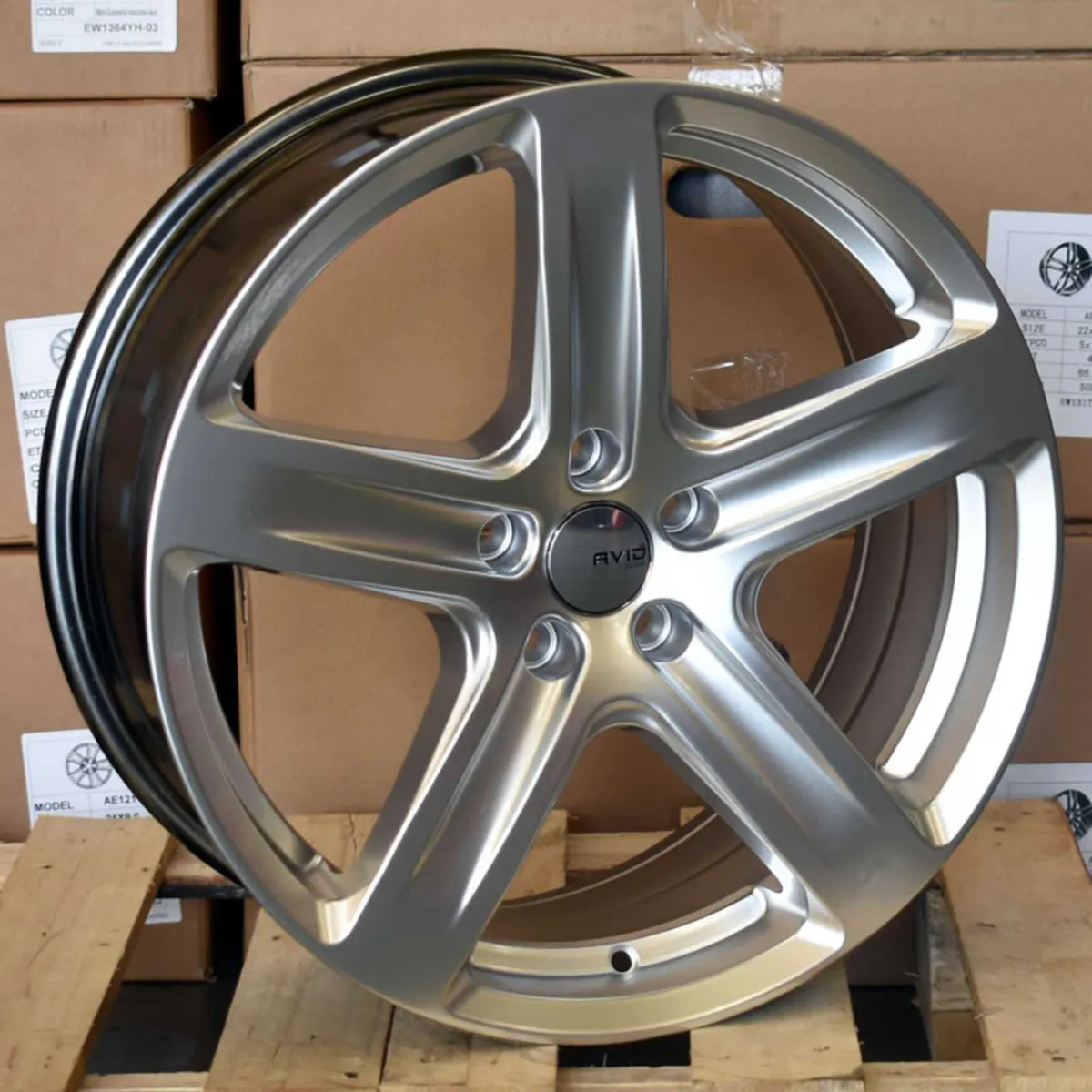 18" Avid Tourer Wheels & Tyres for Transit Connect - Image 2