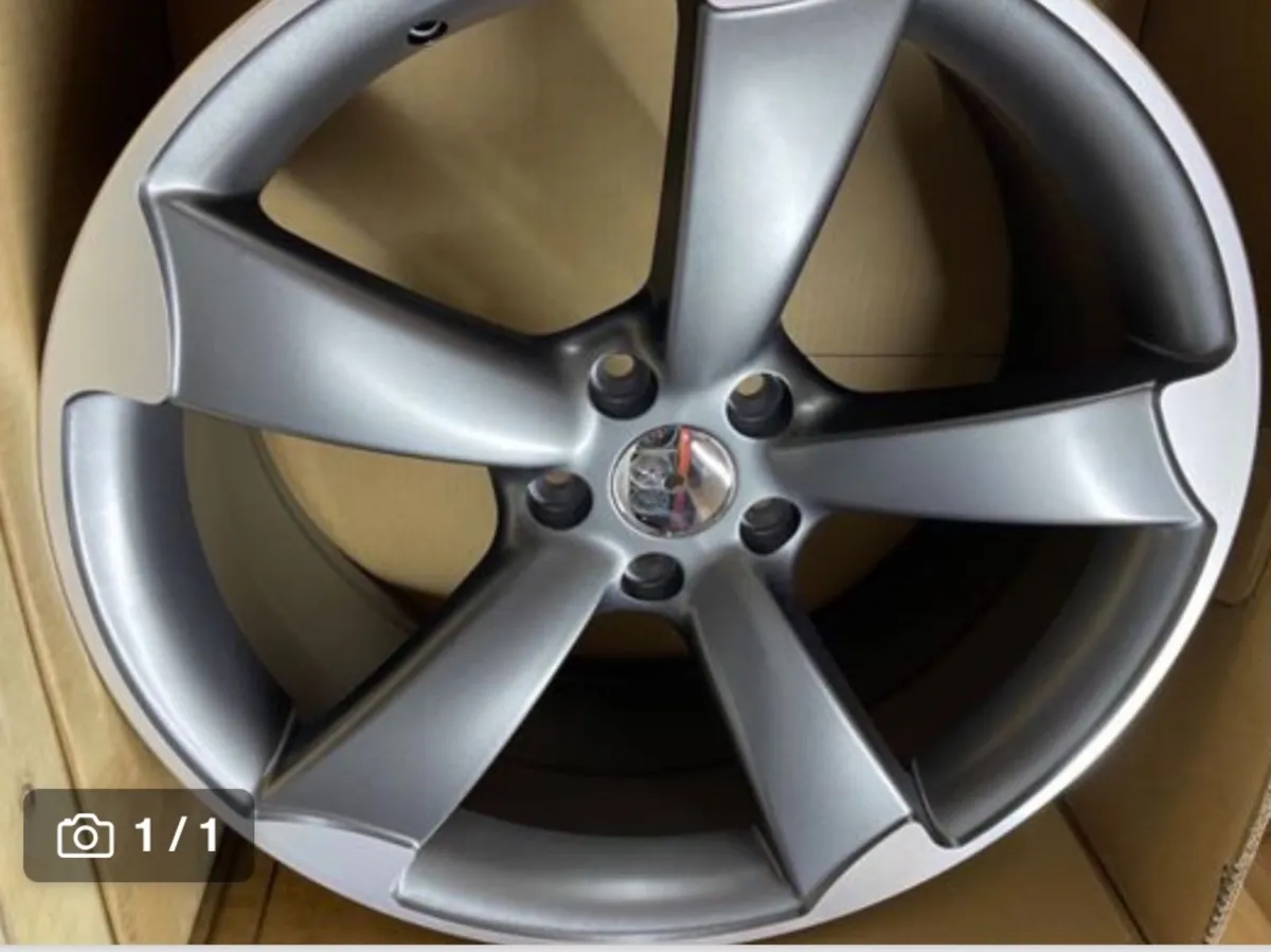 New 19” concave ttrs alloys & tyres 5x112