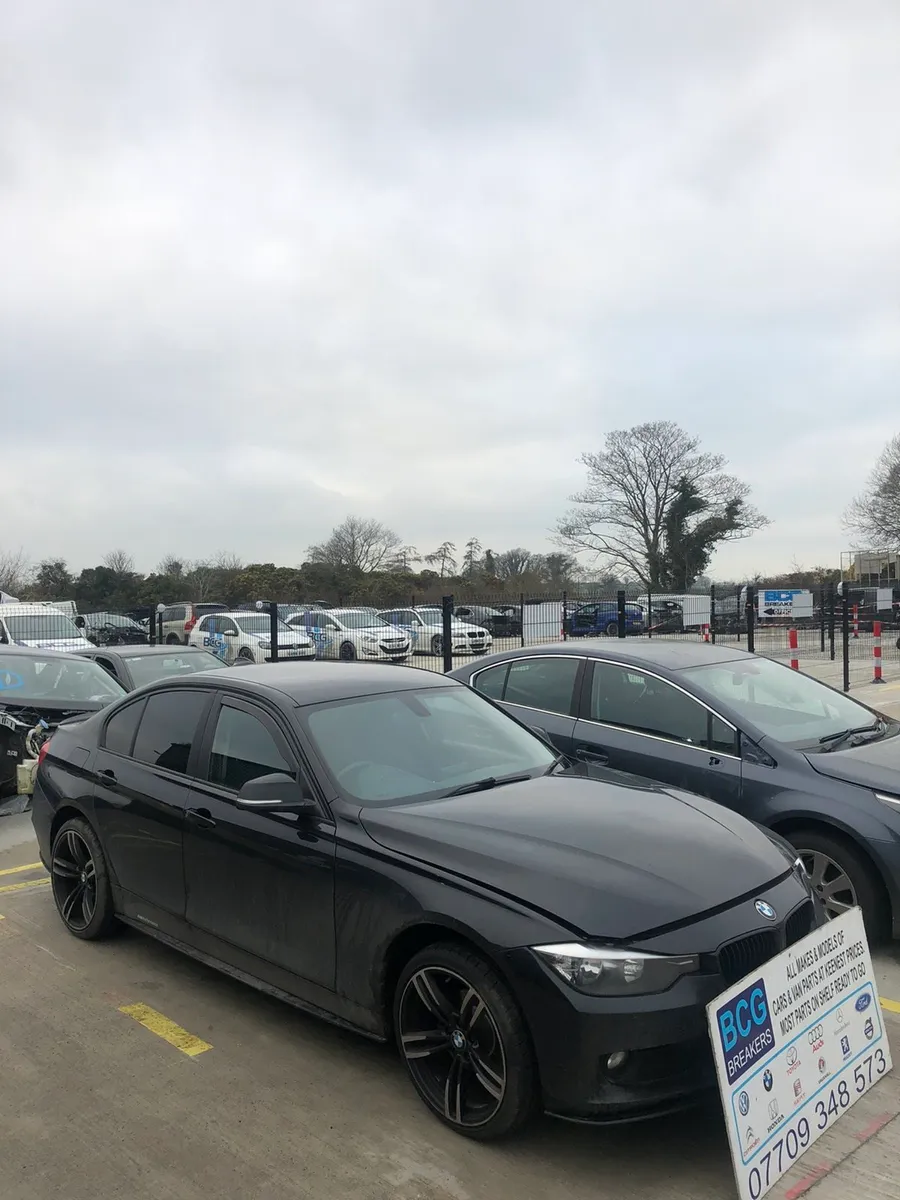 2014 bmw 320d f30 parts breaking - Image 2