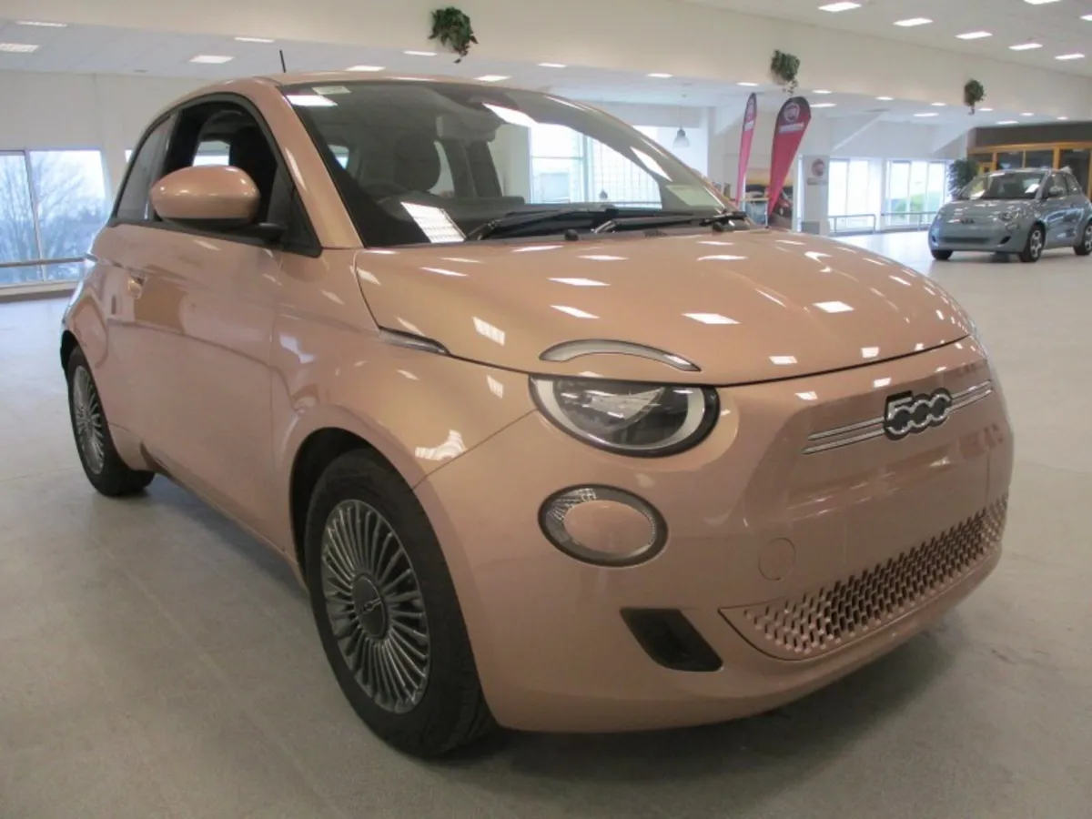 Fiat 500e-NEW 241 OFFERS-4.9% FINANCE - Image 3