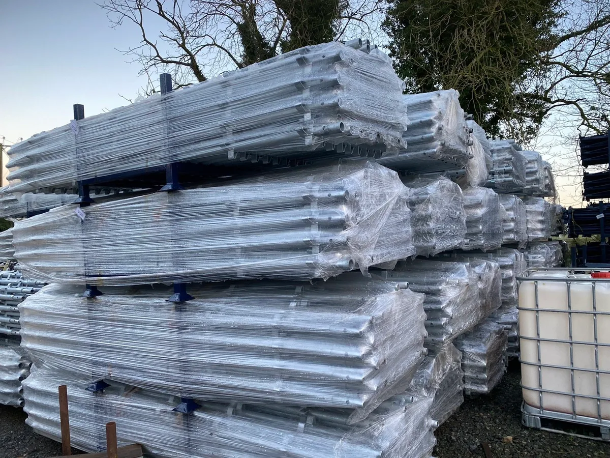 NEW GALVANISED KWIKSTAGE - 2024 - SAVE 30% - Image 3