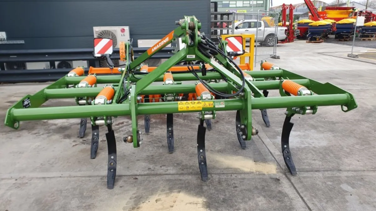 New Amazone Cenio 3 meter mounted cultivator in S - Image 1