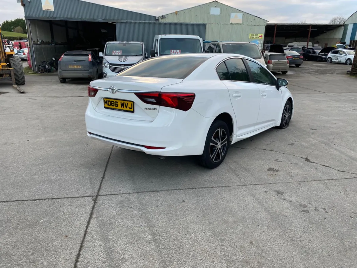 Toyota Avensis, 2017 - Image 4