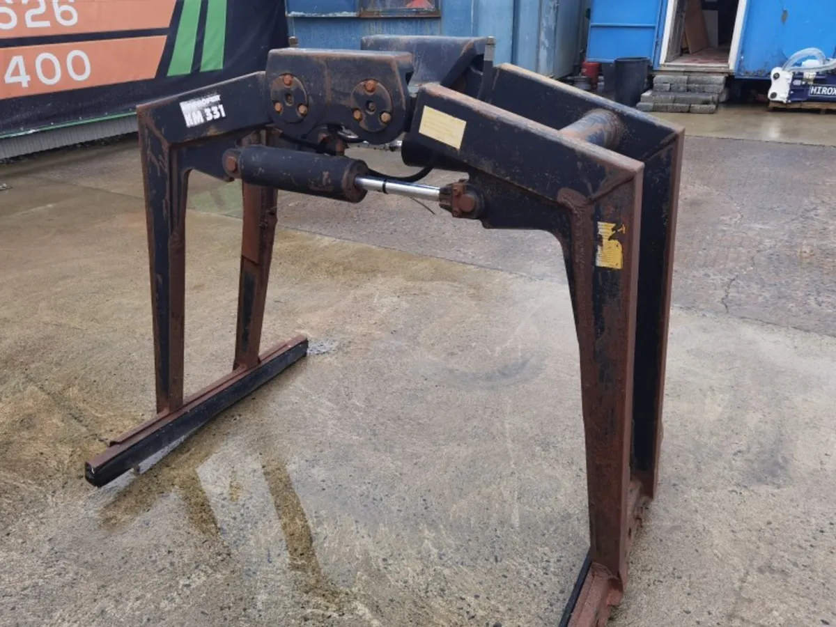 ** KINSHOFER KM331 HYDRAULIC BLOCK GRAB ** - Image 4