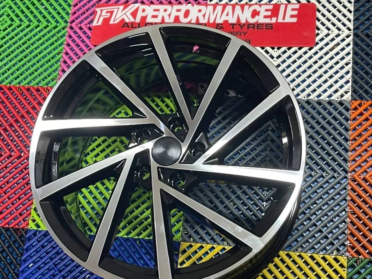 18” 1D 5x112 alloys & tyres