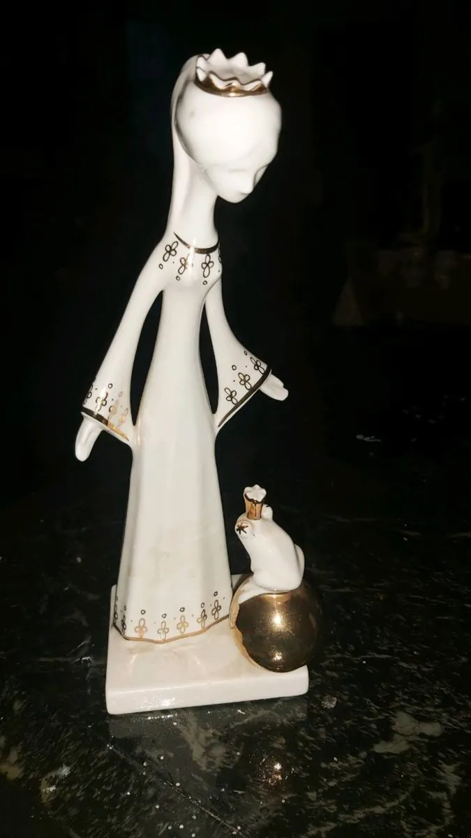 The Princess and the frog porcelain