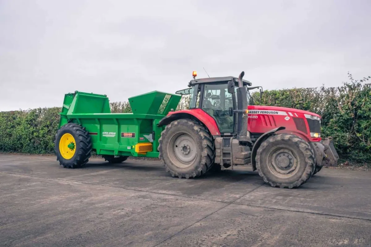 Cross Manure Spreader Range - Image 3