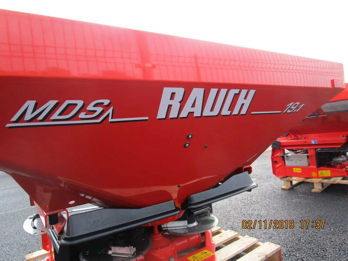 NEW Amazone & Rauch Fertiliser spreaders - Image 3