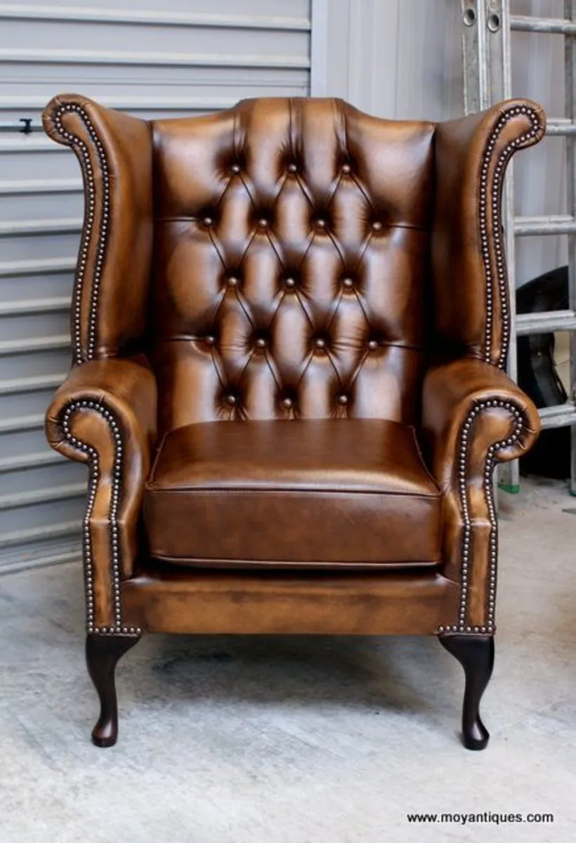 Chesterfield sofa Chairs - Image 1