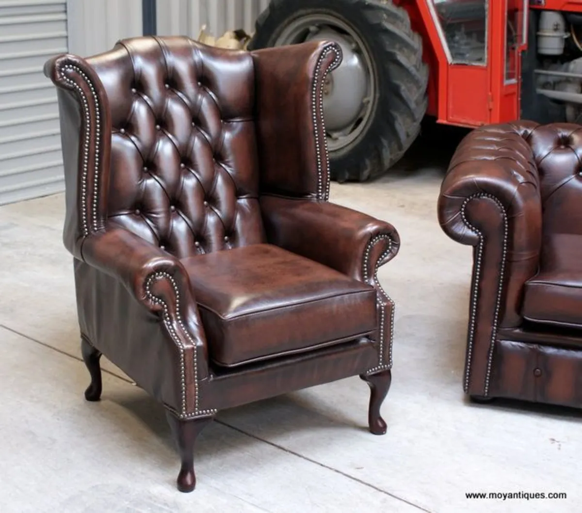 Chesterfield sofa Chairs - Image 4