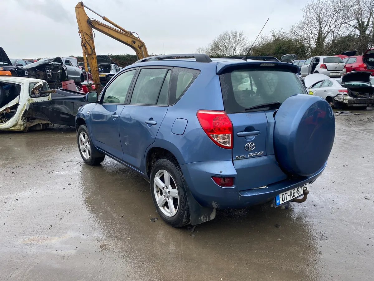 07 Toyota Rav 4 D4D - Image 3