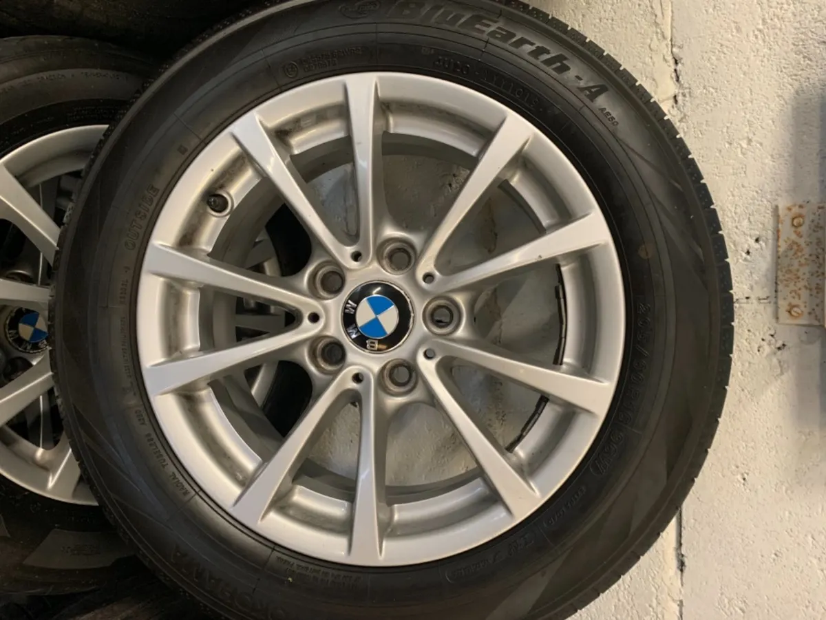 BMW ALLOYS AND TYRES 16" - Image 1