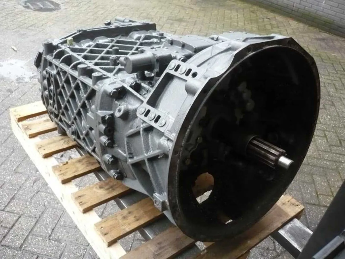 DAF CF85 Reconditioned Gearbox AND Differentials - Image 4