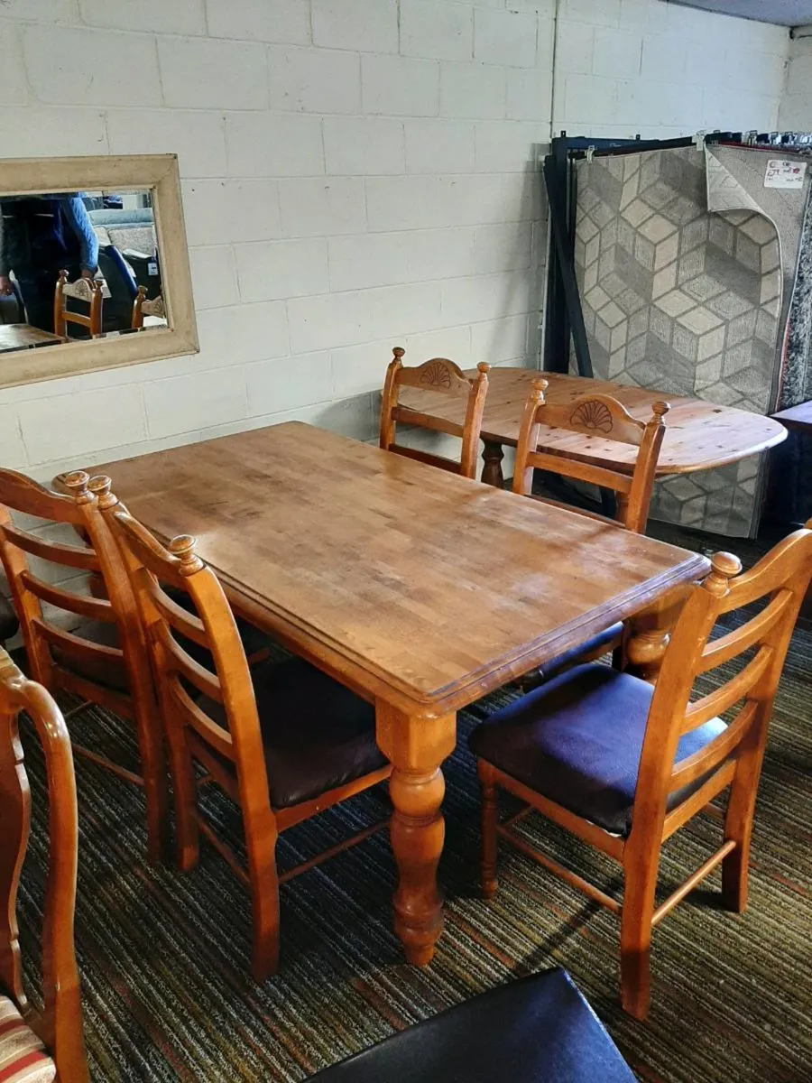 Sewing machine table chairs presses