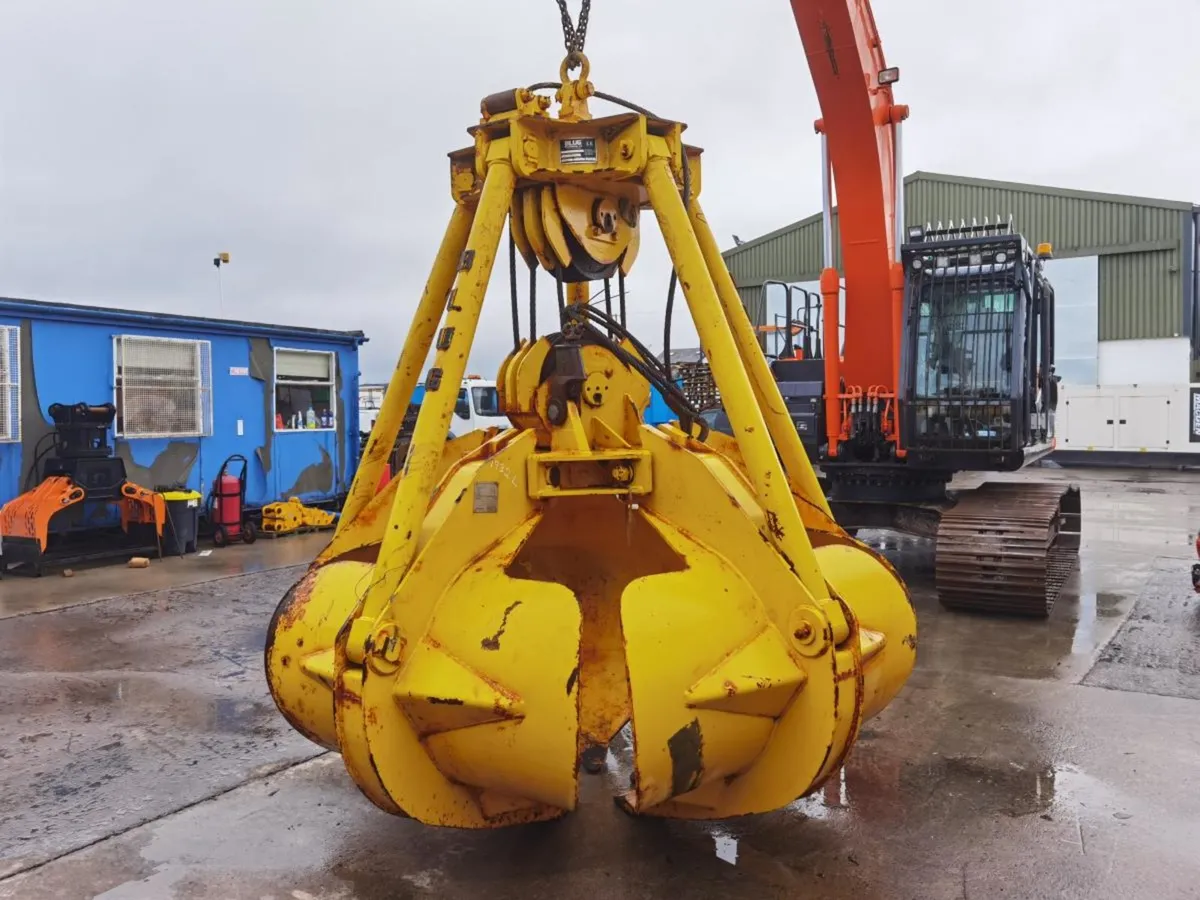 ** 2017 BLUG PM2  5 tyne GRAB ** - Image 4