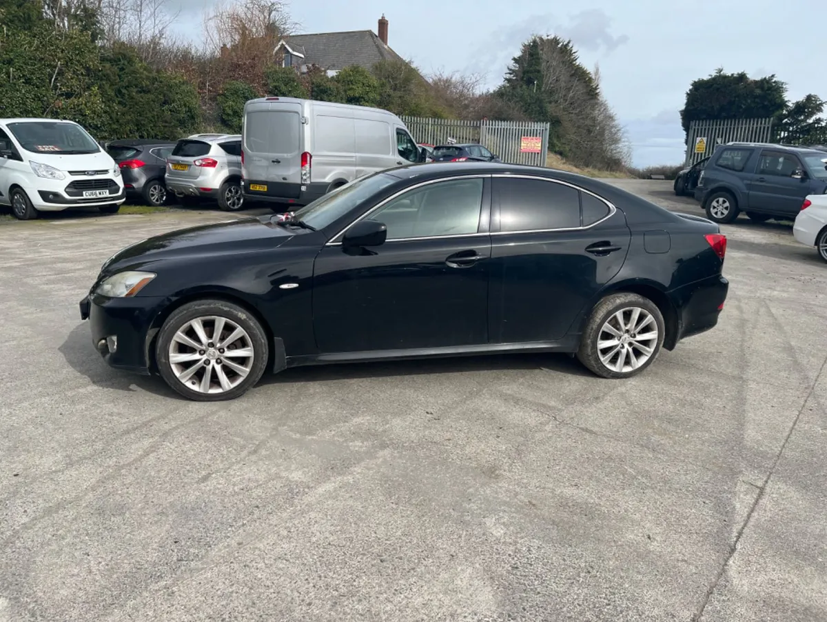 2008 Lexus IS 220  2.2 TD - Image 3