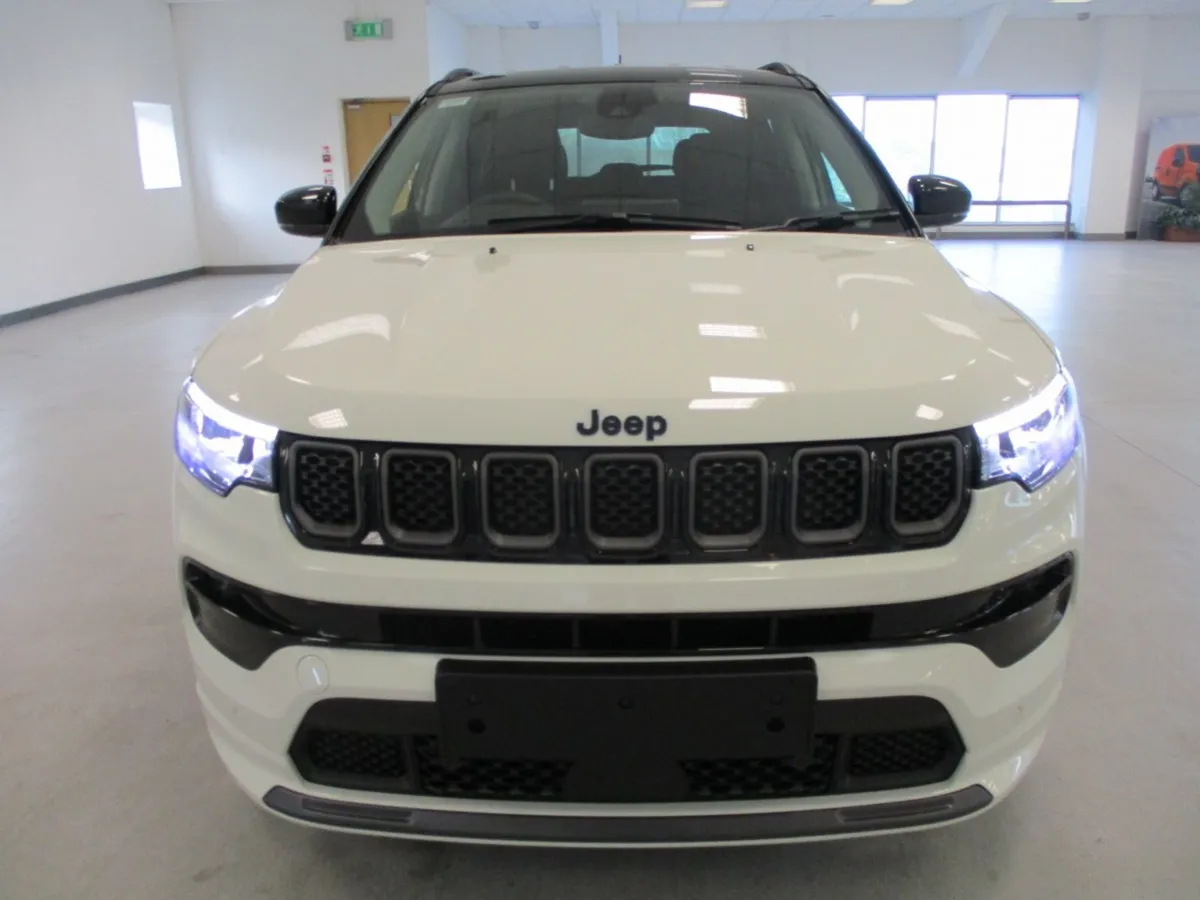 SAVE €2000-NEW 242 OFFERS-Jeep Compass S-edition- - Image 4