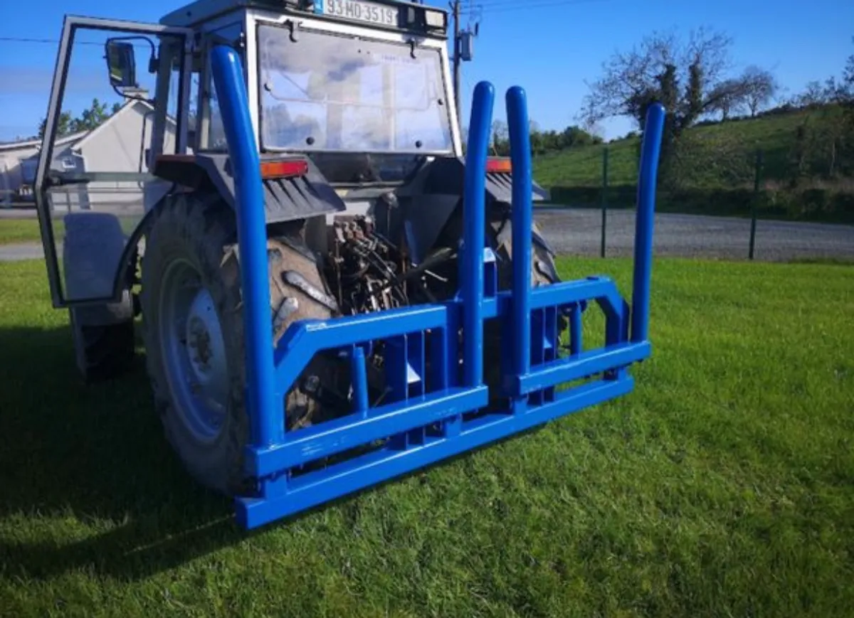 Dowd folding bale lifters - Image 1