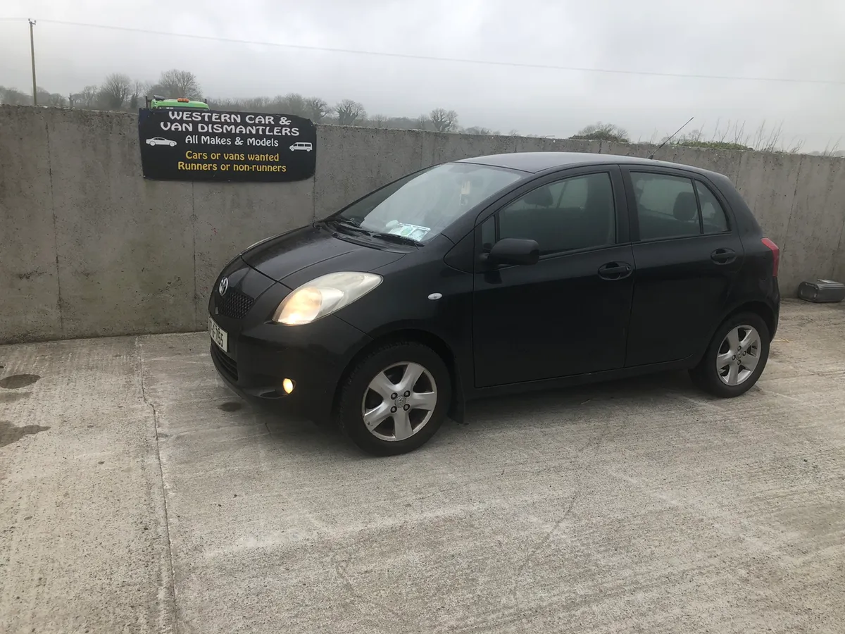 2008 Toyota Yaris 1.0 Vvti for parts