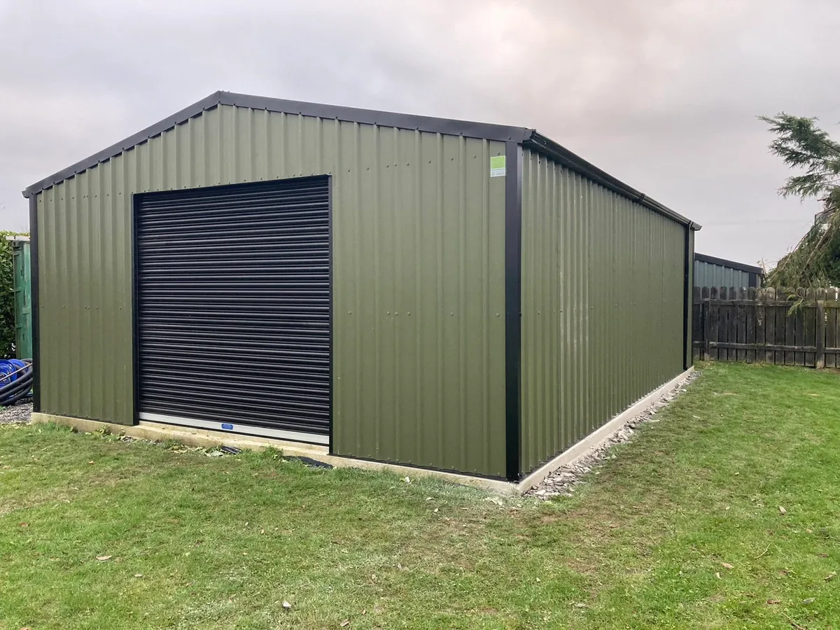 Garages - Image 1