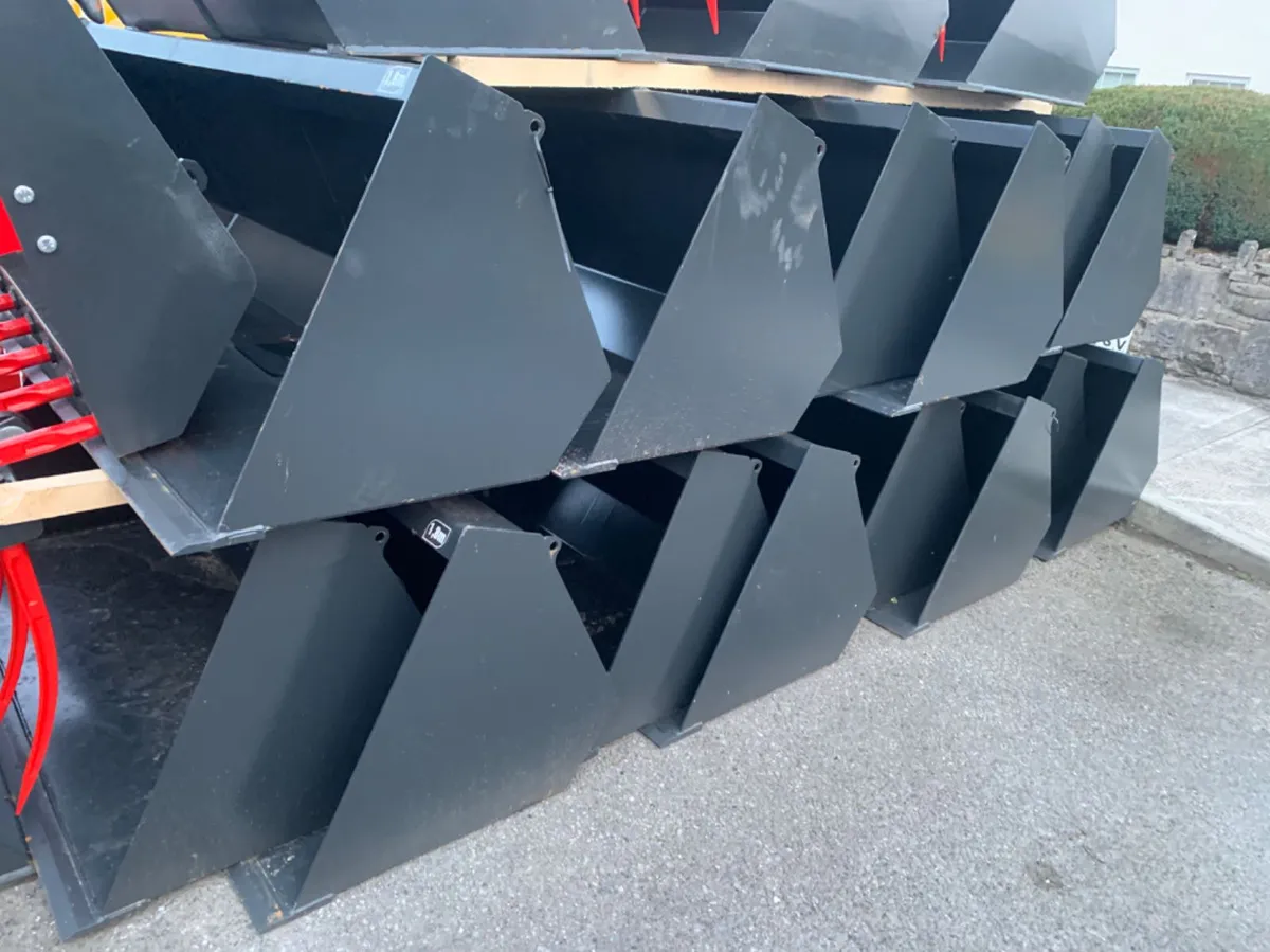 New Jarmet Loader Buckets - Image 1