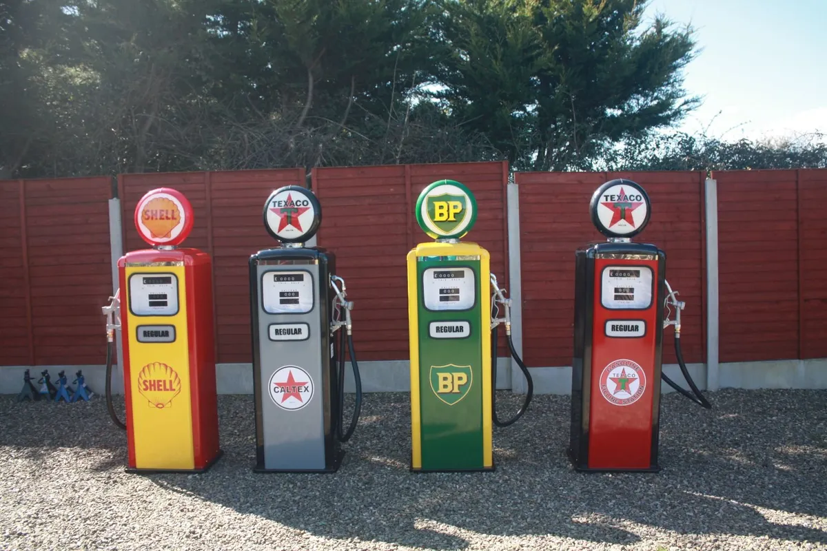 Vintage Petrol Pump Replica - Image 2