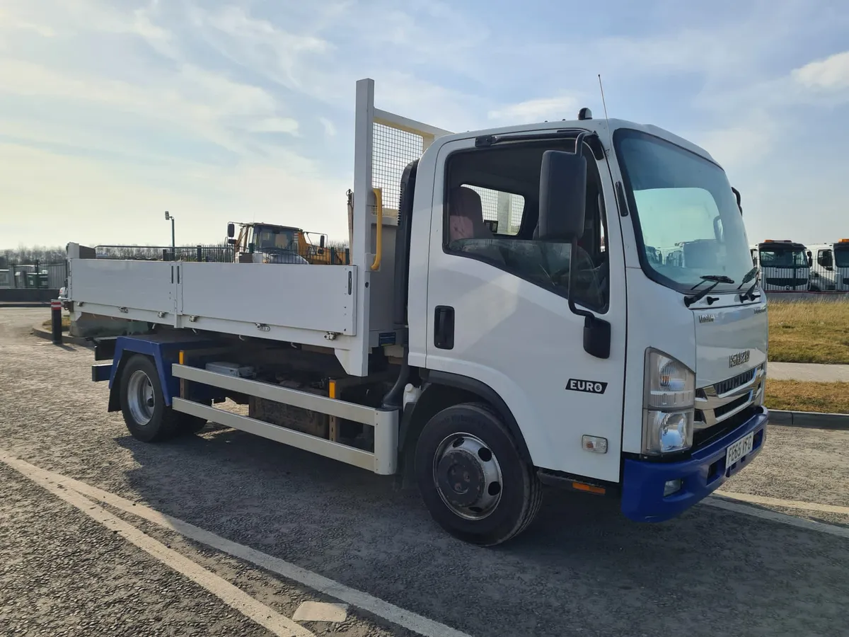 Isuzu N75 Tipper - Image 1