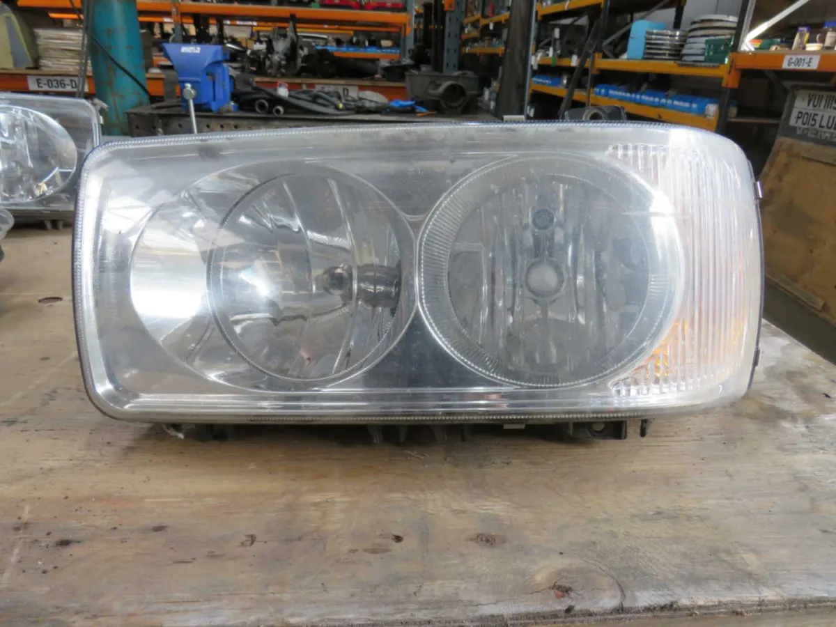 Used DAF XF CF Front Right Headlight RH/OS 1832401