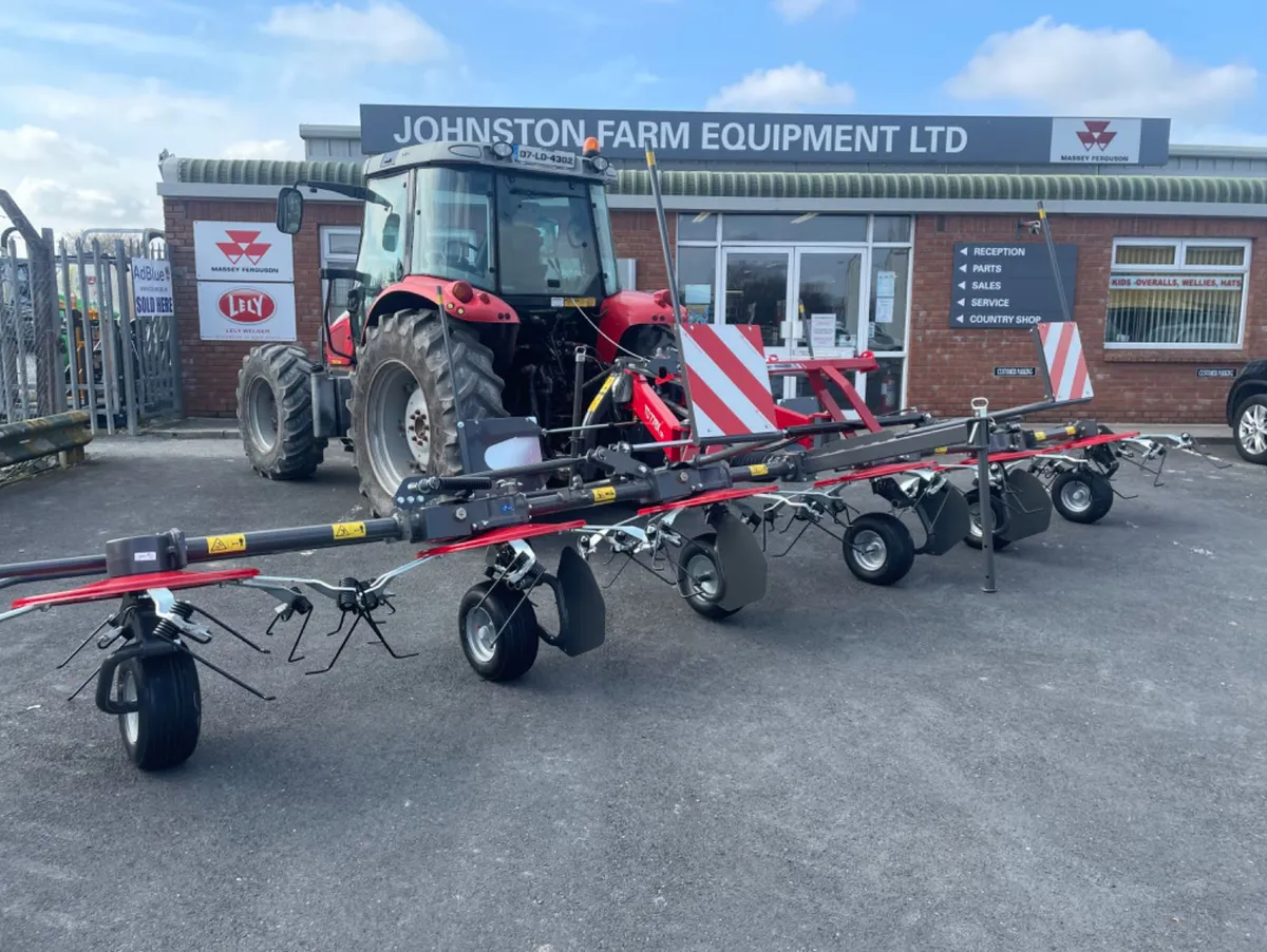 New Massey Ferguson (Lely Lotus) hook tine tedder - Image 2