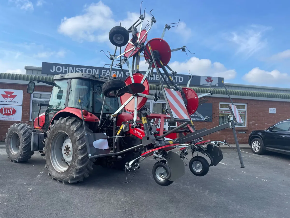 New Massey Ferguson (Lely Lotus) hook tine tedder - Image 1