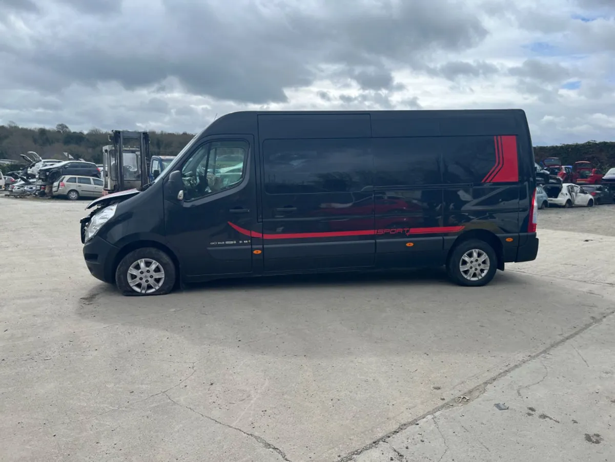 2017 Renault master 2.3 LM35 - Image 1