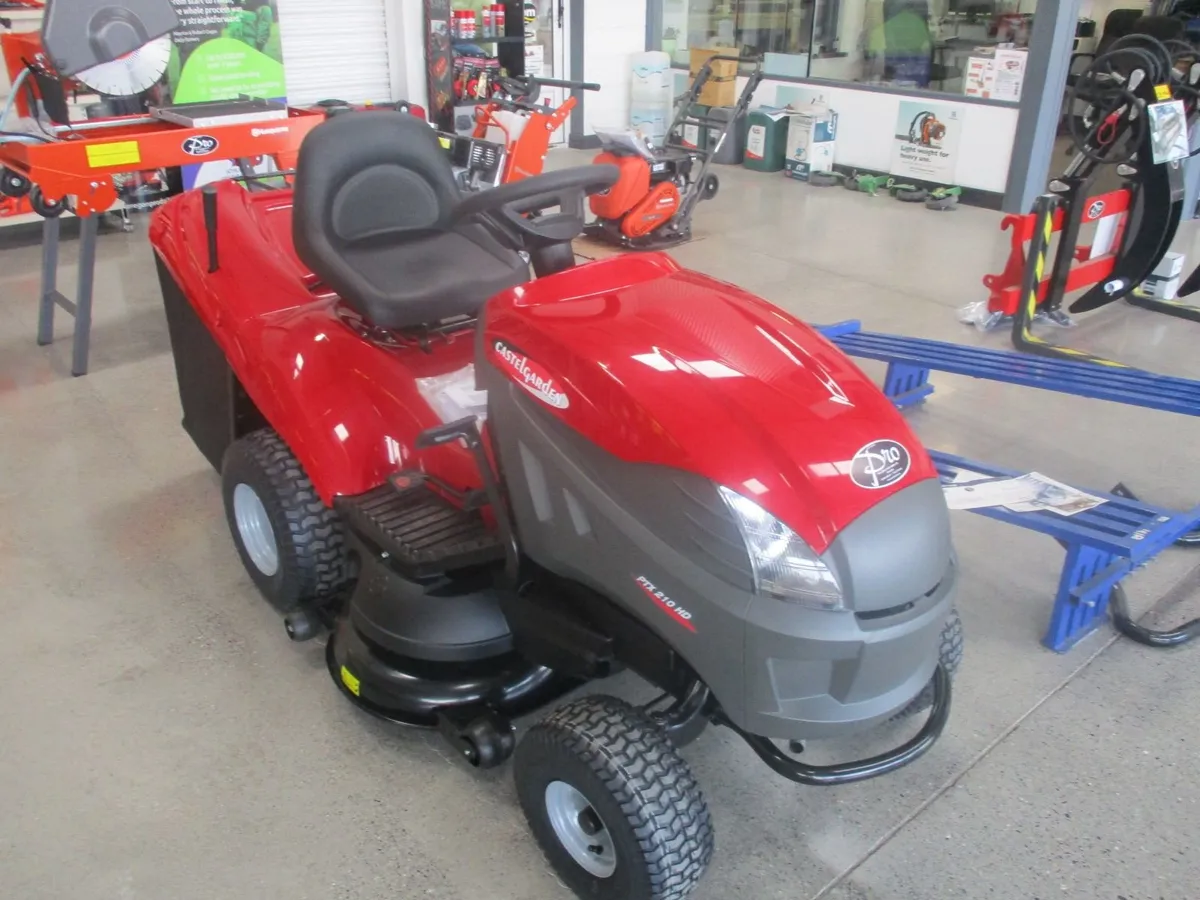 Castelgarden tractor lawn  mower - Image 3