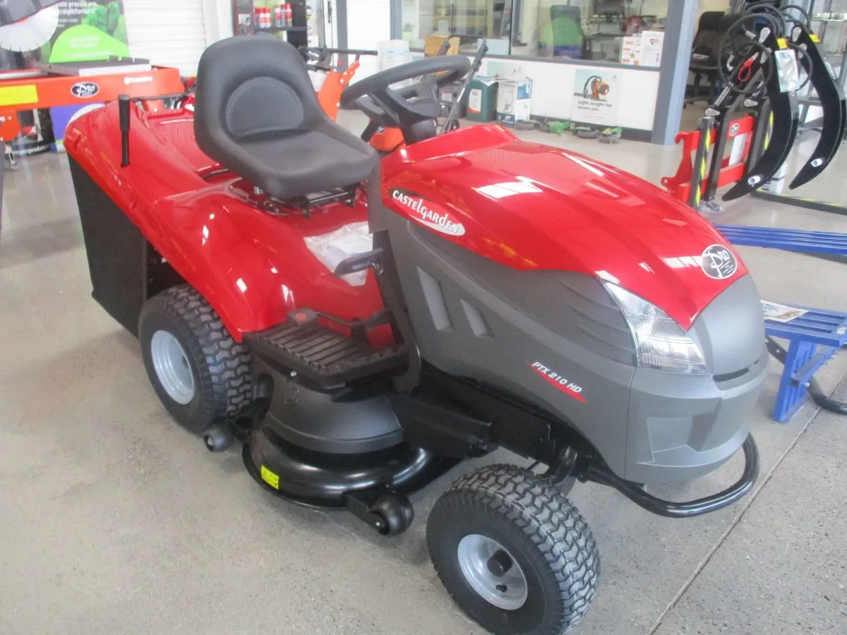 Castelgarden tractor lawn  mower - Image 4