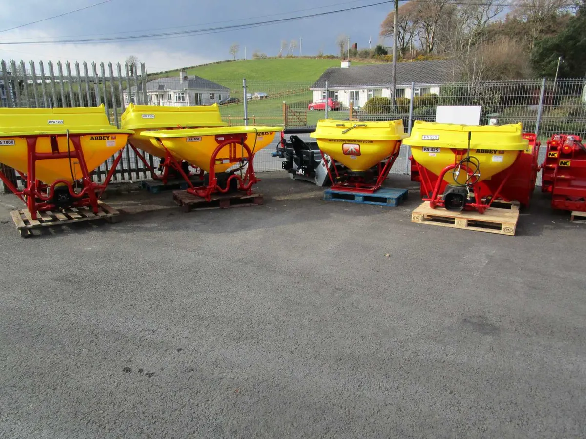 NEW ABBEY Fertiliser spreaders - Image 2