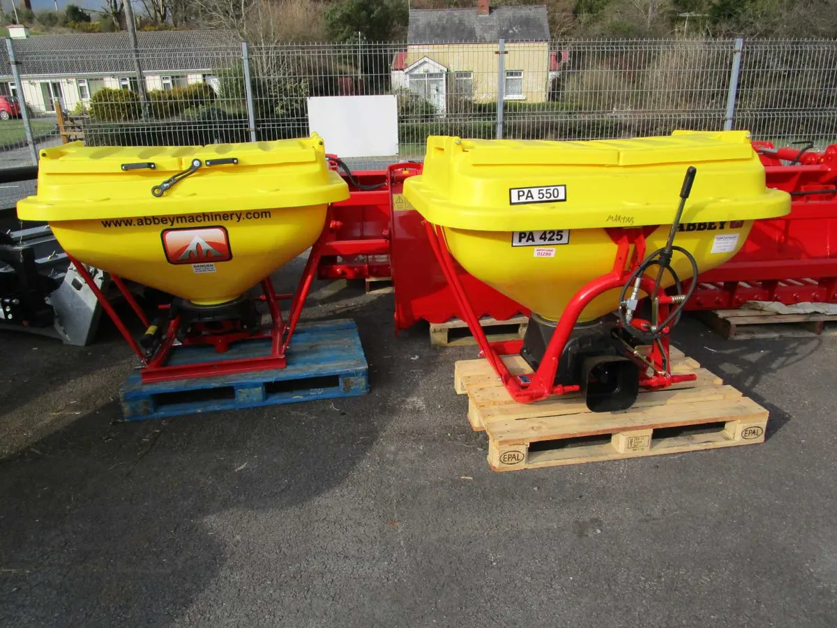 NEW ABBEY Fertiliser spreaders - Image 3