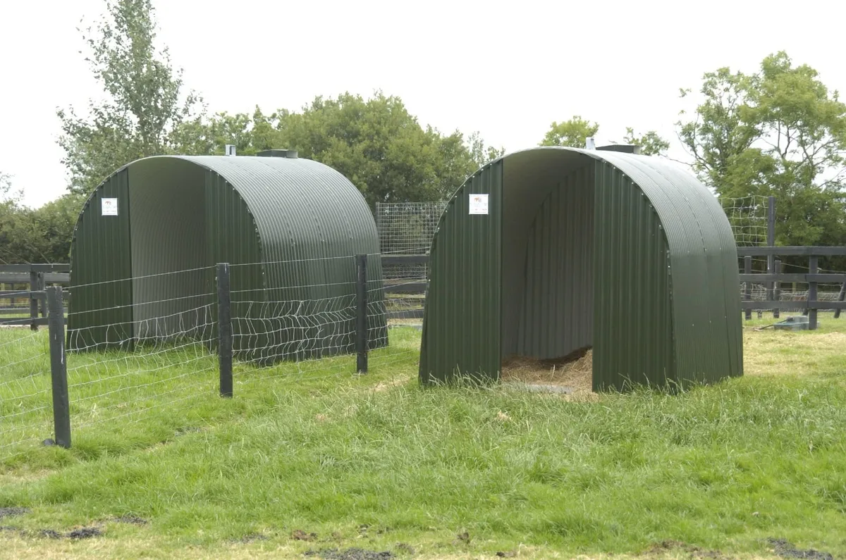 CALF SHEEP PIG GOATS DONKEY ALPACA SHED SHELTER - Image 1